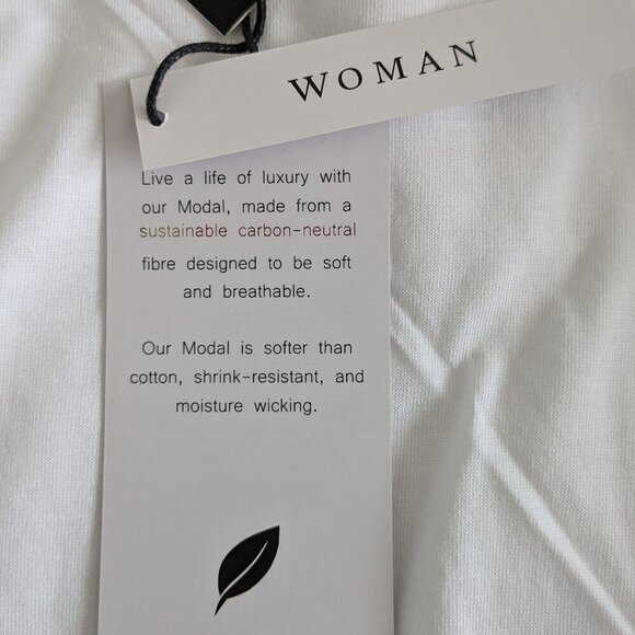 T Tahari Top Size 2X White Crochet Scalloped Lace Short Flutter Sleeves NWT Airy - Picture 9 of 13